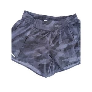 LULULEMON black camouflage shorts size 8